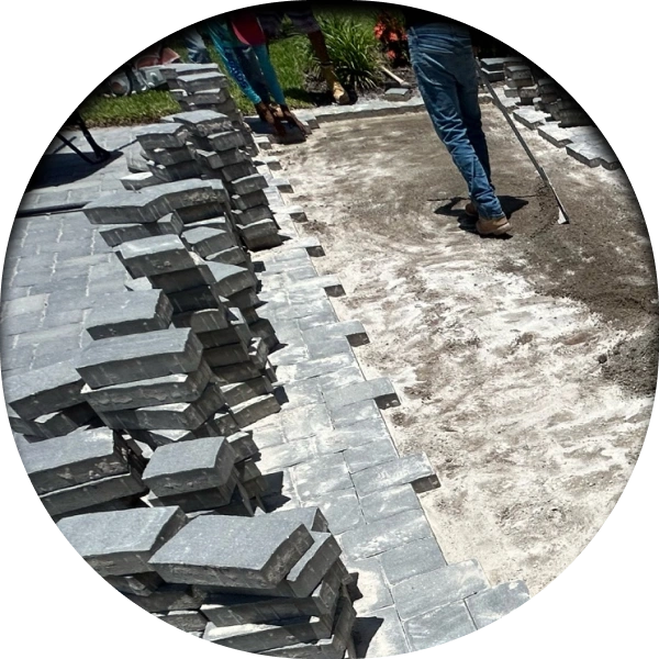 Icon VenicePaversAndLandscape PaverRepair Venice, FL